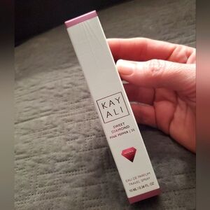 Kayali Sweet Diamond Pink Pepper Perfume
